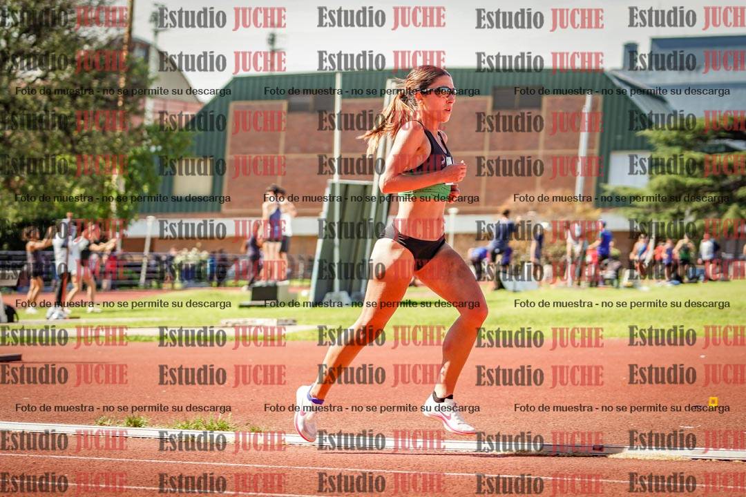 Fotos de los 5000 m llanos de mujeres y varones