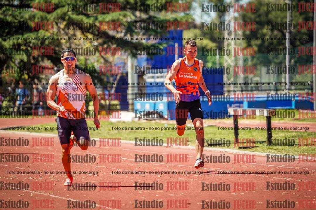 Fotos de los 400 m llanos de varones