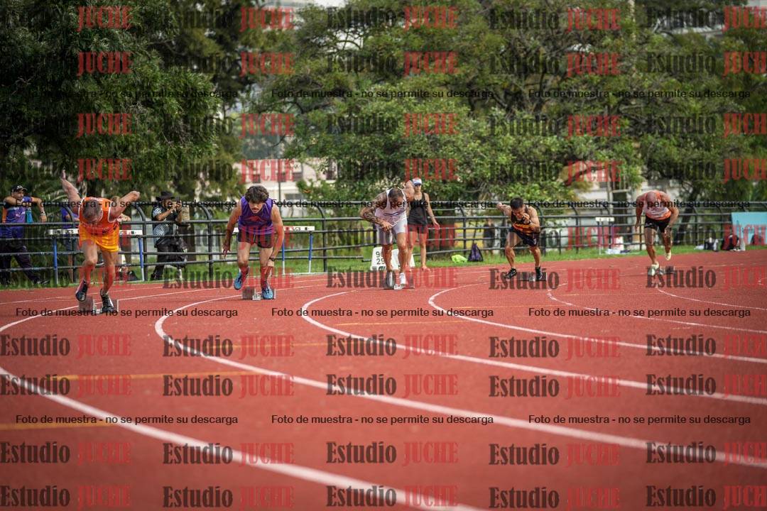 Fotos de los 200 m llanos de varones