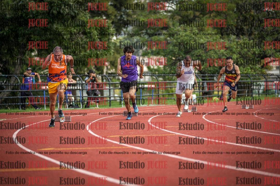 Fotos de los 200 m llanos de varones
