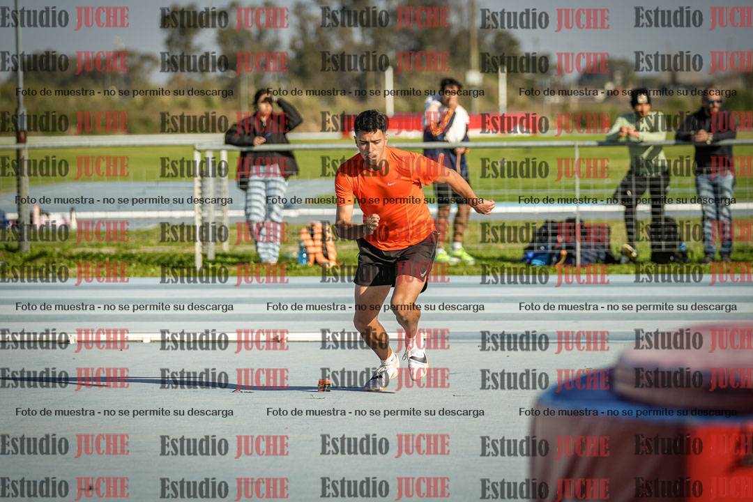 Fotos del salto en alto de varones - decatlón 4