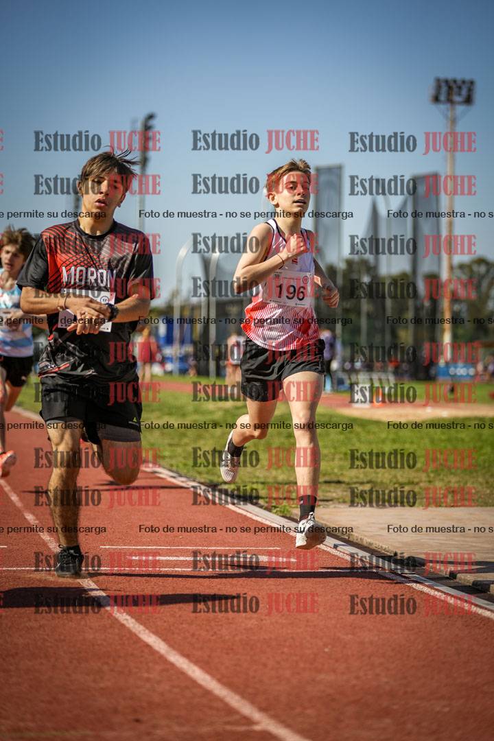 Fotos de los 600 m llanos de varones