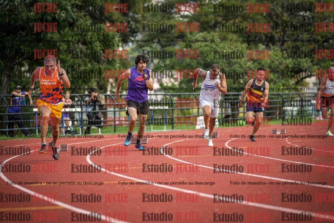 Fotos de los 200 m llanos de varones