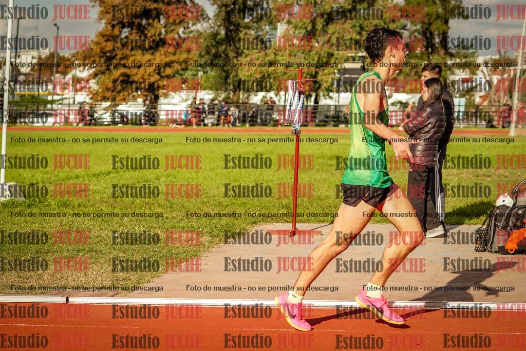 Fotos de los 1500 m llanos de varones