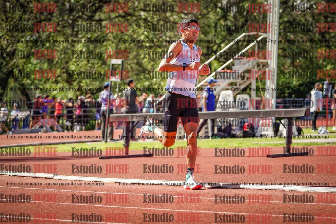 Fotos de los 5000 m llanos de mujeres y varones