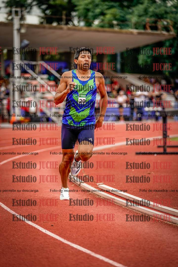 Fotos de los 800 m de varones