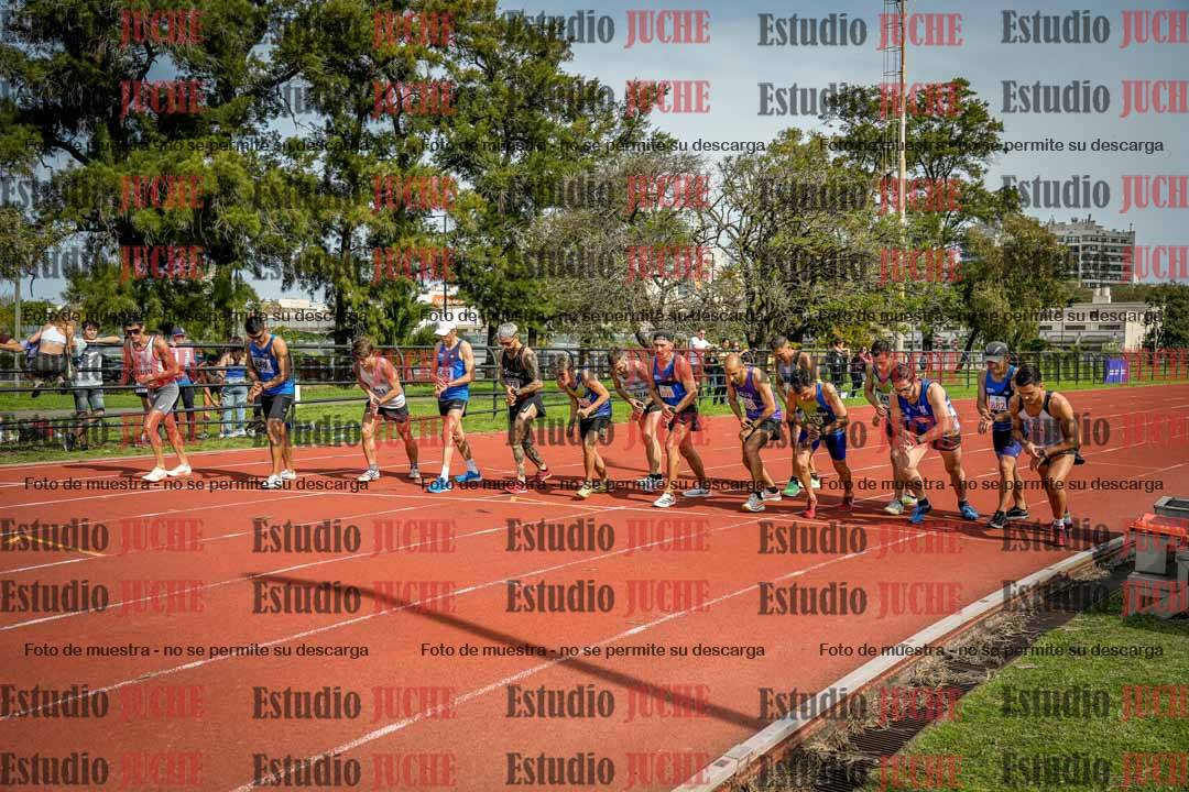 Fotos de los 3000 m llanos de varones