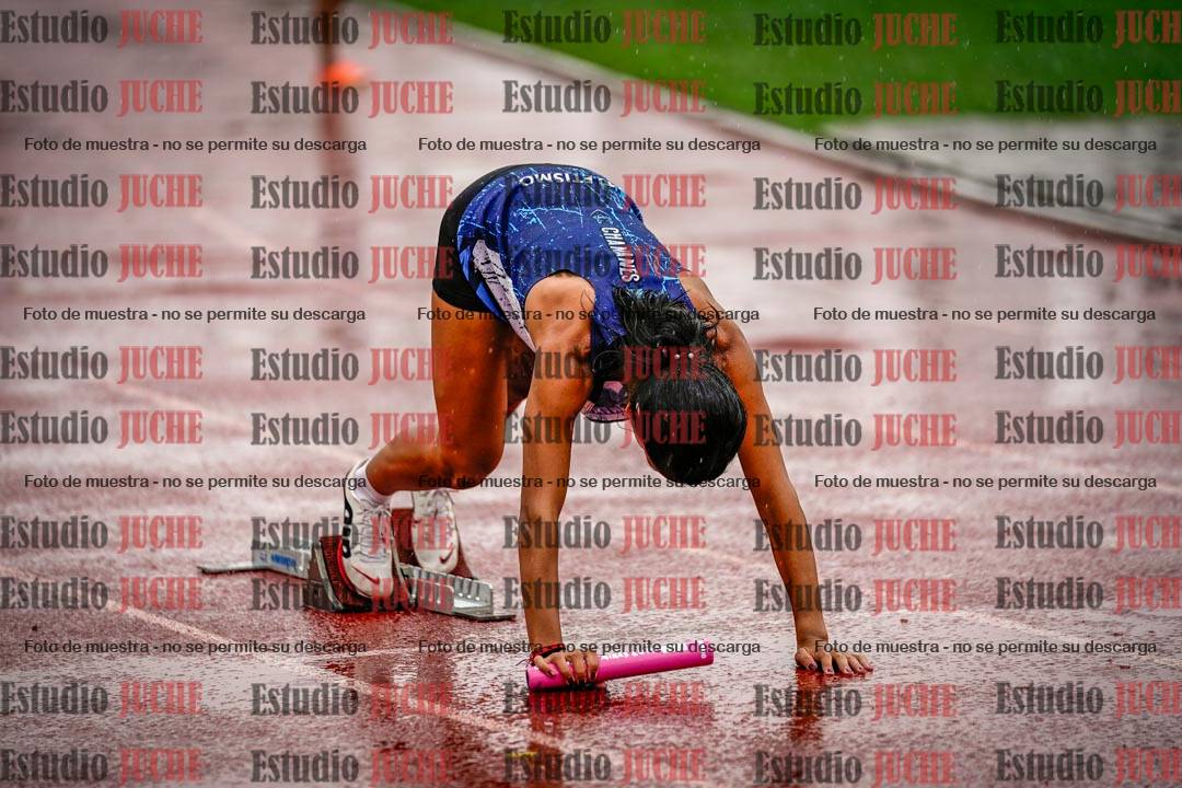 Fotos de las postas 4x400 m de mujeres
