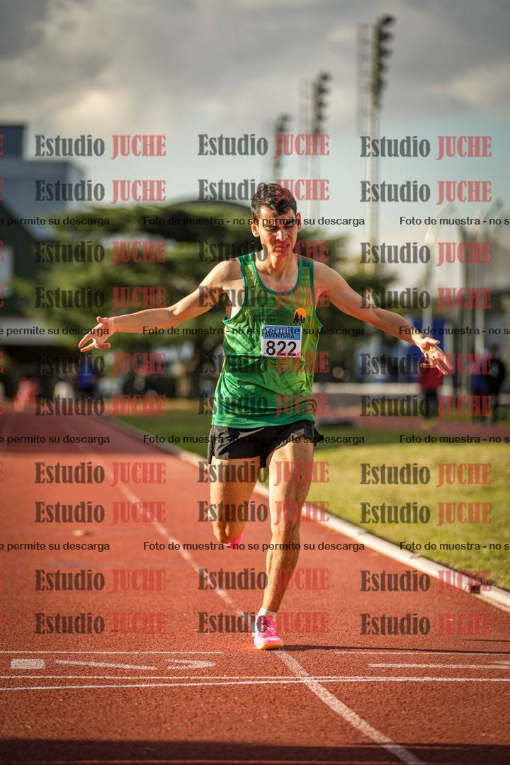 Fotos de los 1500 m llanos de varones