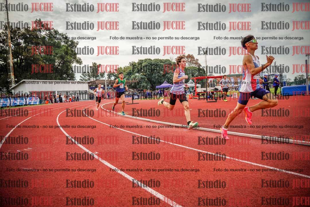 Fotos de los 1500 m llanos de varones