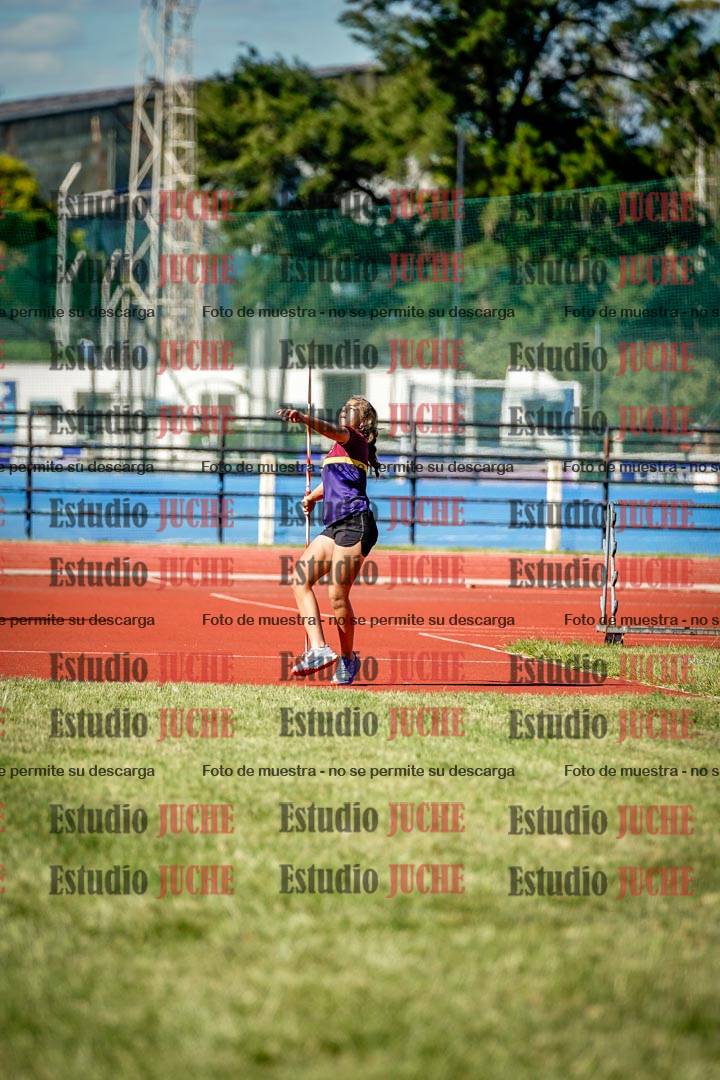 Fotos del lanzamiento de jabalina de mujeres y varones  - U14