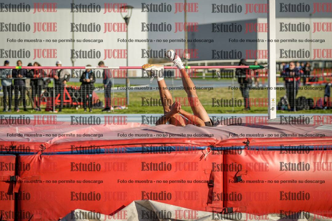Fotos del salto en alto de varones - decatlón 4