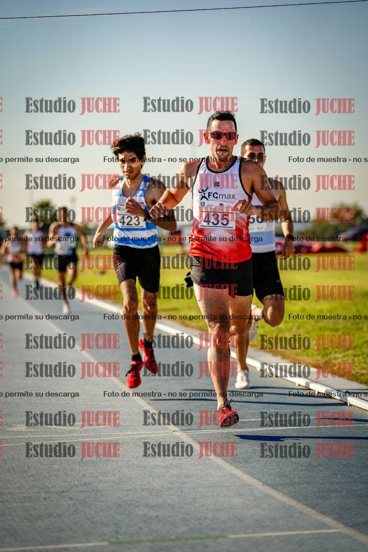 Fotos de los 1500 m llanos de varones