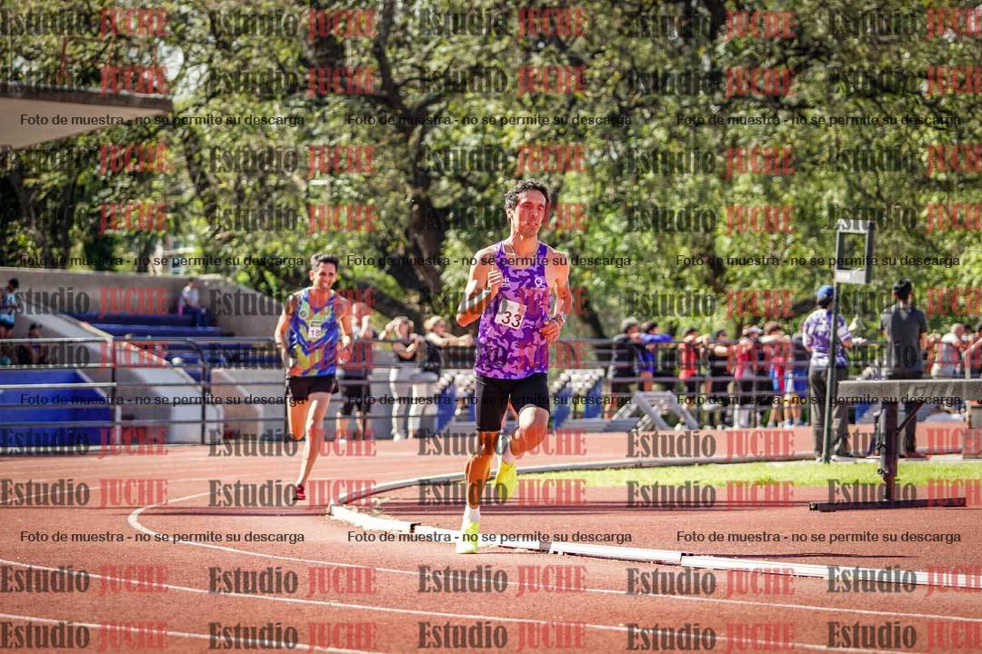 Fotos de los 5000 m llanos de mujeres y varones