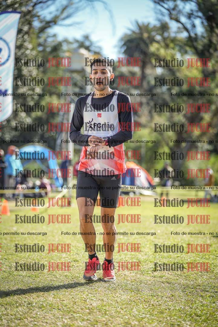 Fotos de la llegada del cross de 8000 m