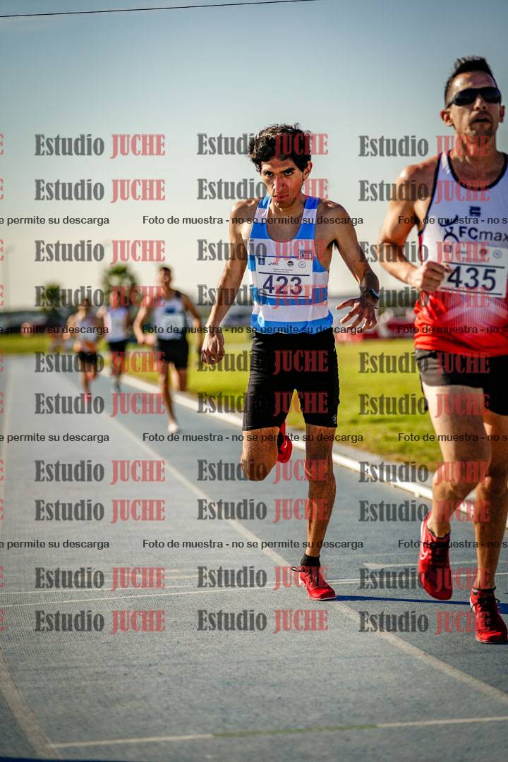 Fotos de los 1500 m llanos de varones