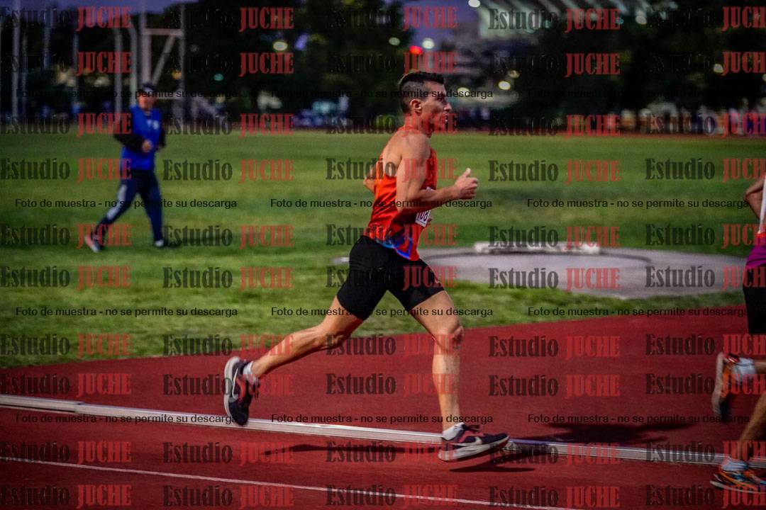 Fotos de los 1500 m llanos de varones