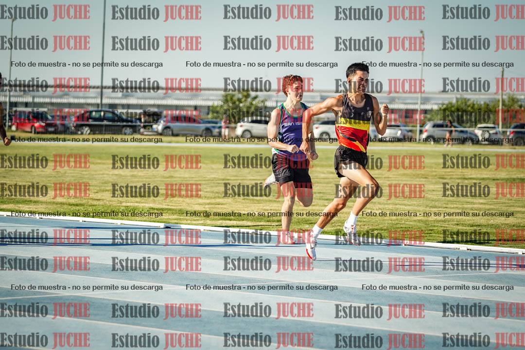 Fotos de los 400 m llanos de varones