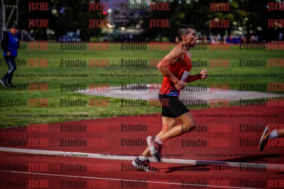 Fotos de los 1500 m llanos de varones
