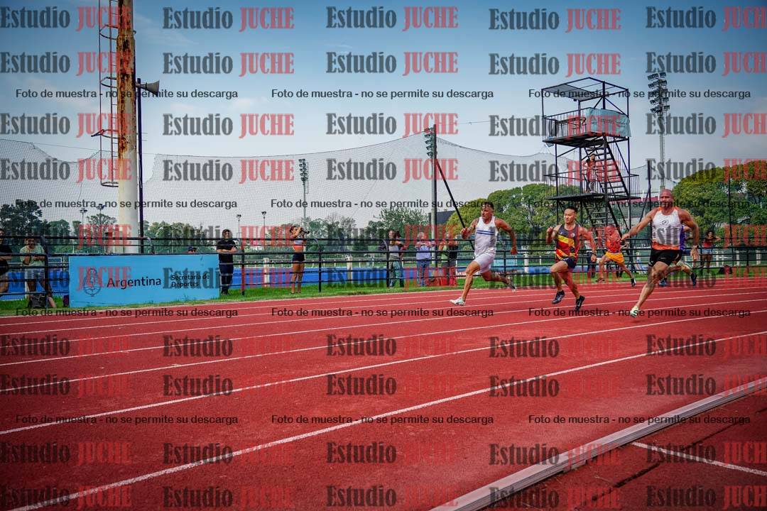 Fotos de los 200 m llanos de varones