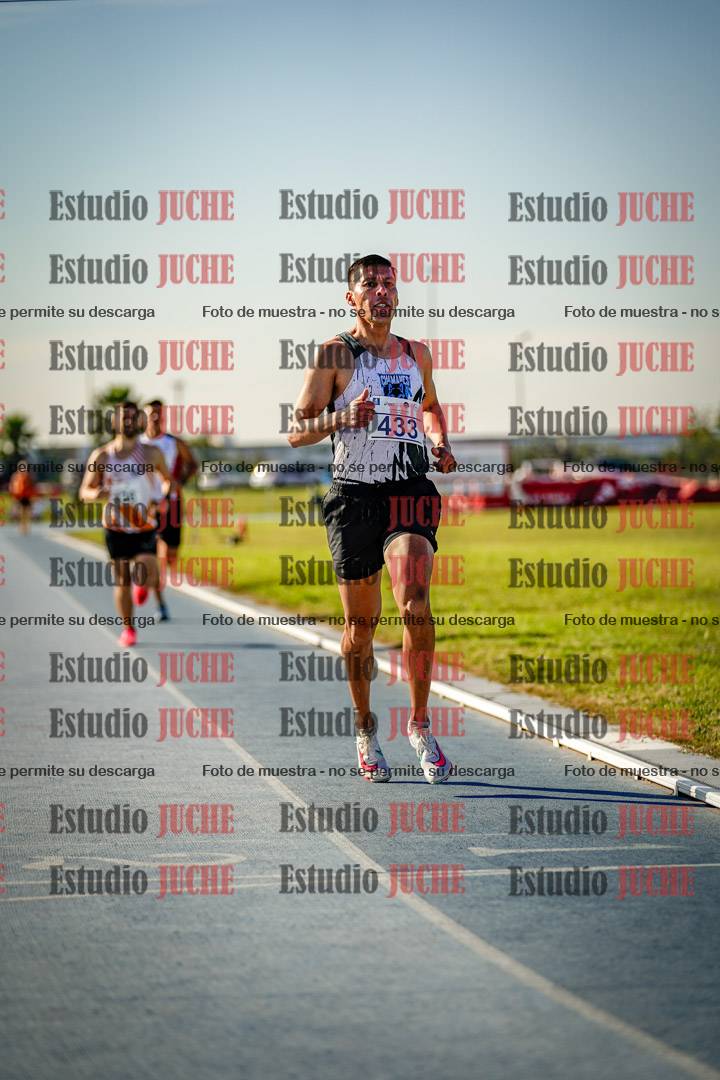Fotos de los 1500 m llanos de varones