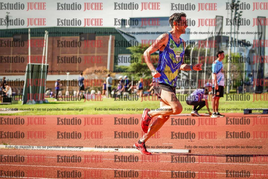 Fotos de los 5000 m llanos de mujeres y varones