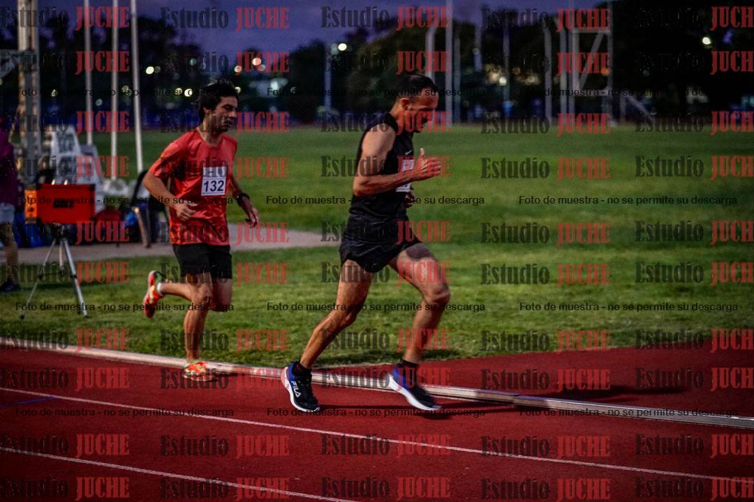 Fotos de los 1500 m llanos de varones