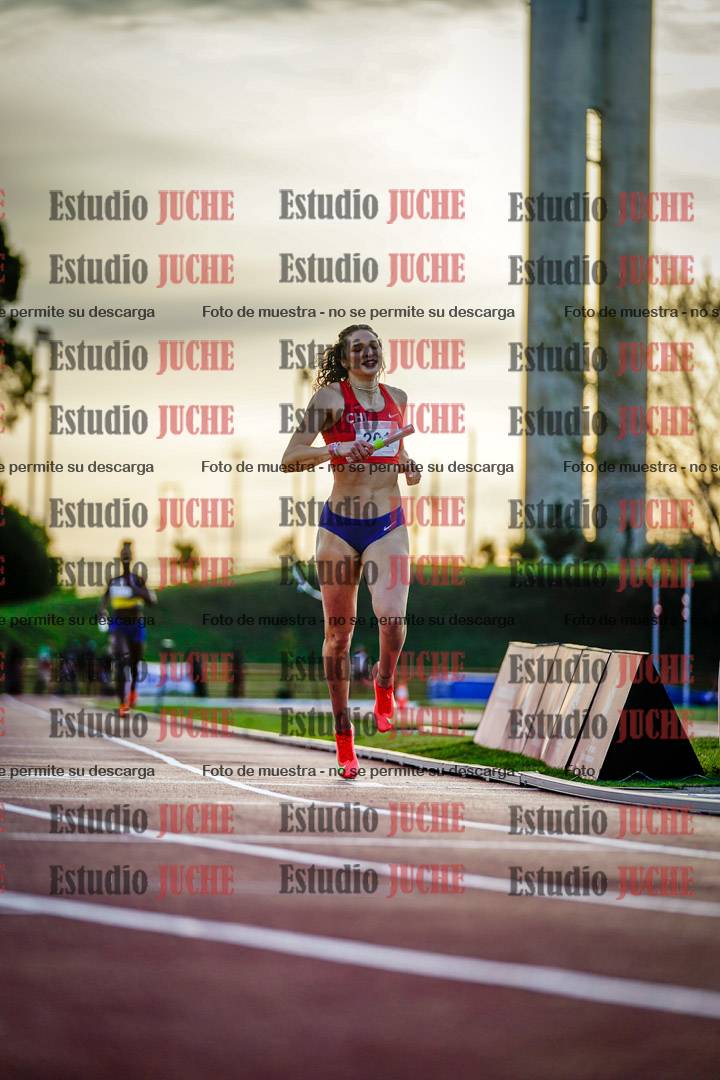 Fotos de los relevos 4x400 m de mujeres