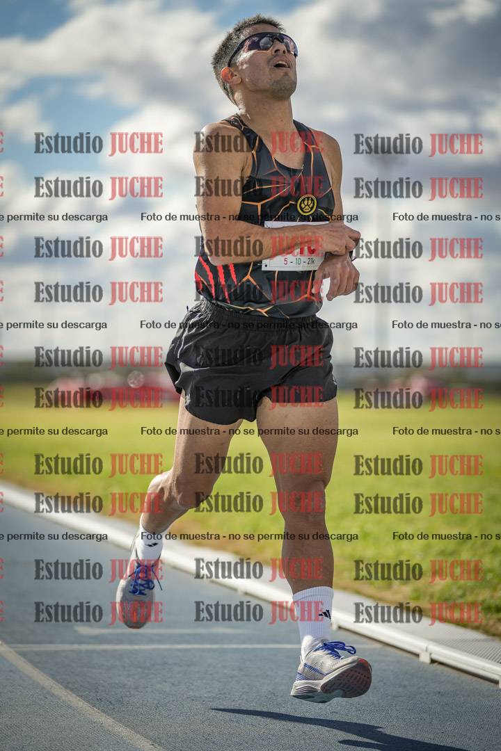 Fotos de los 5000 m llanos de varones