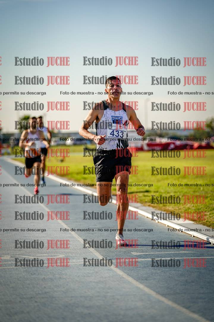 Fotos de los 1500 m llanos de varones
