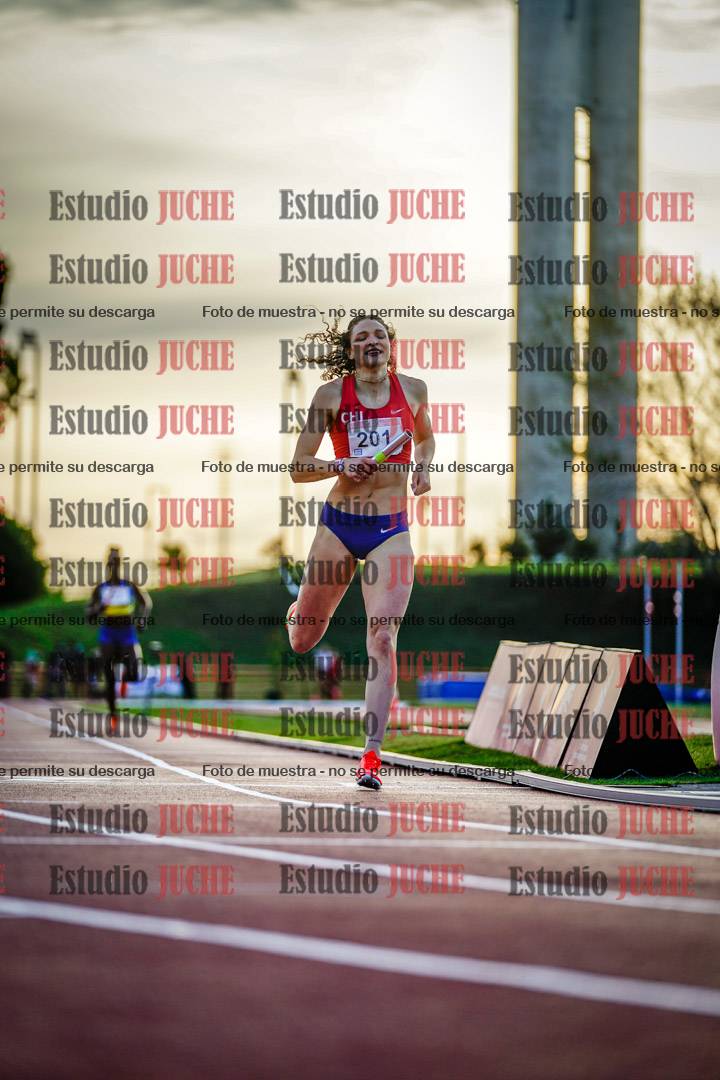Fotos de los relevos 4x400 m de mujeres