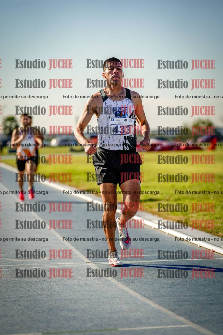 Fotos de los 1500 m llanos de varones