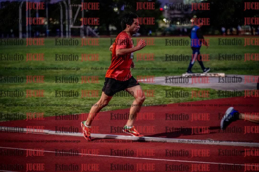 Fotos de los 1500 m llanos de varones