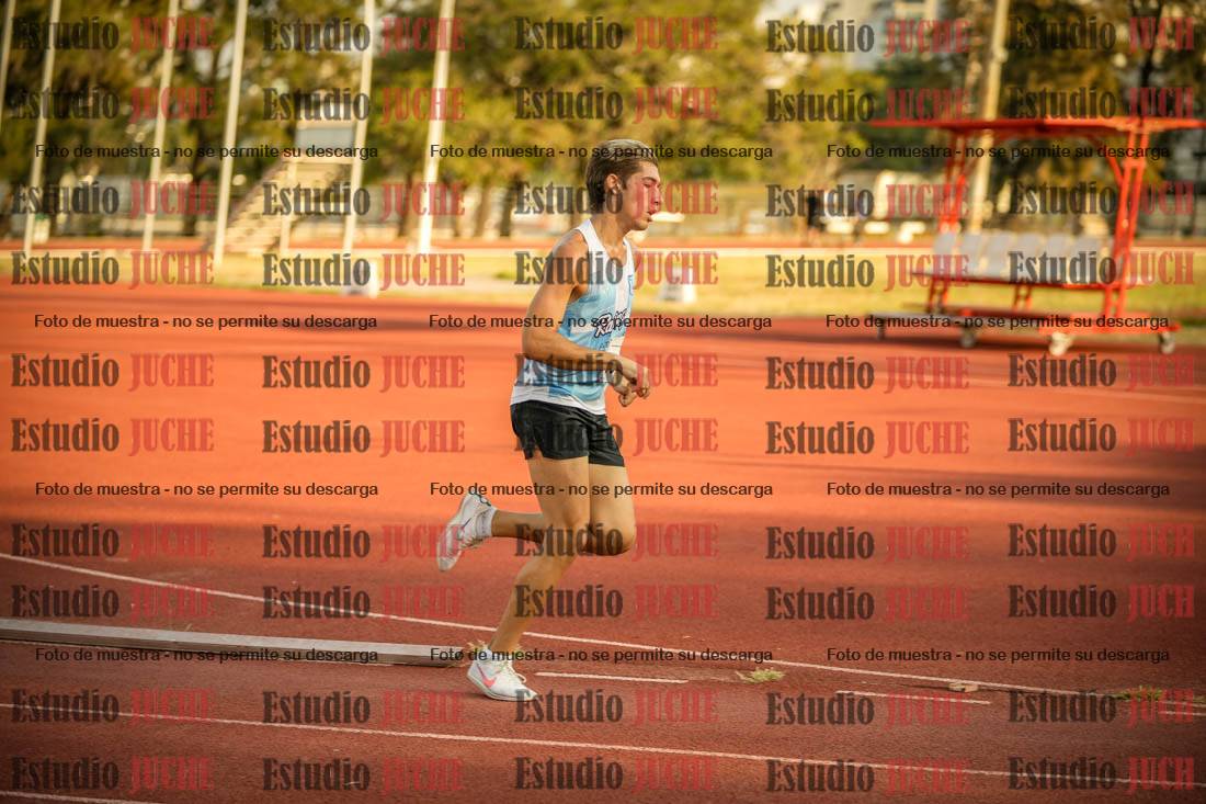 Fotos de los 5000 m llanos de mujeres y varones