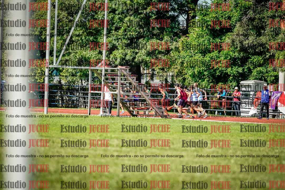 Fotos de los 600 m de varones