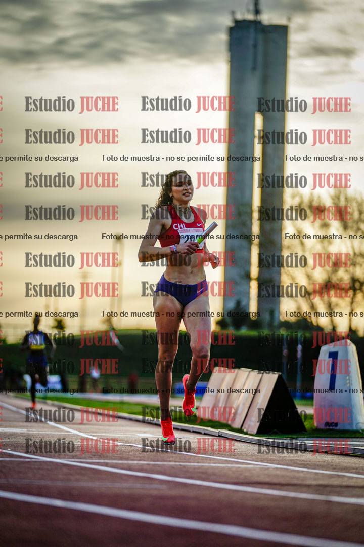 Fotos de los relevos 4x400 m de mujeres