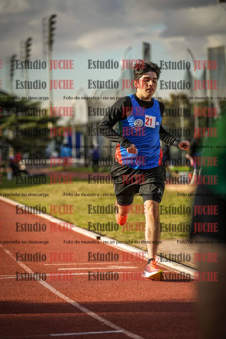 Fotos de los 1500 m llanos de varones