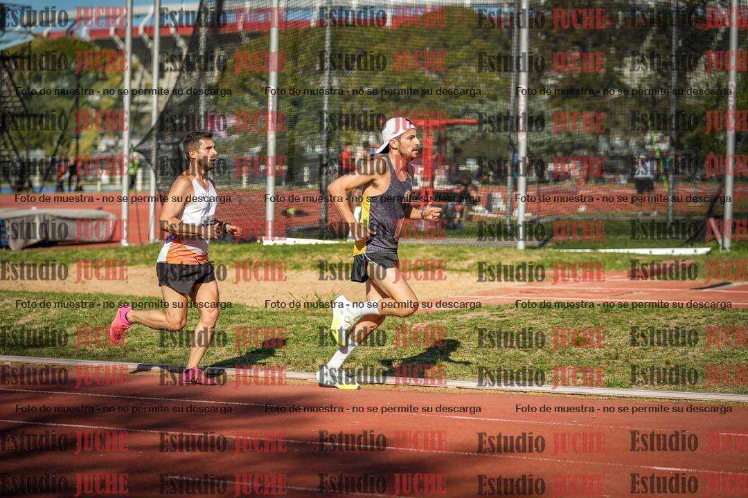 Fotos de los 5000 m llanos de varones
