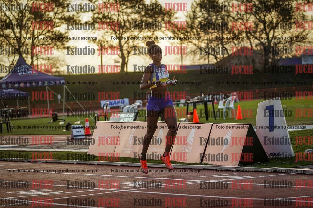 Fotos de los relevos 4x400 m de mujeres