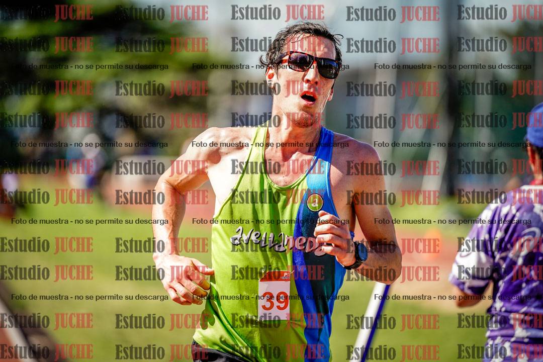 Fotos de los 5000 m llanos de mujeres y varones
