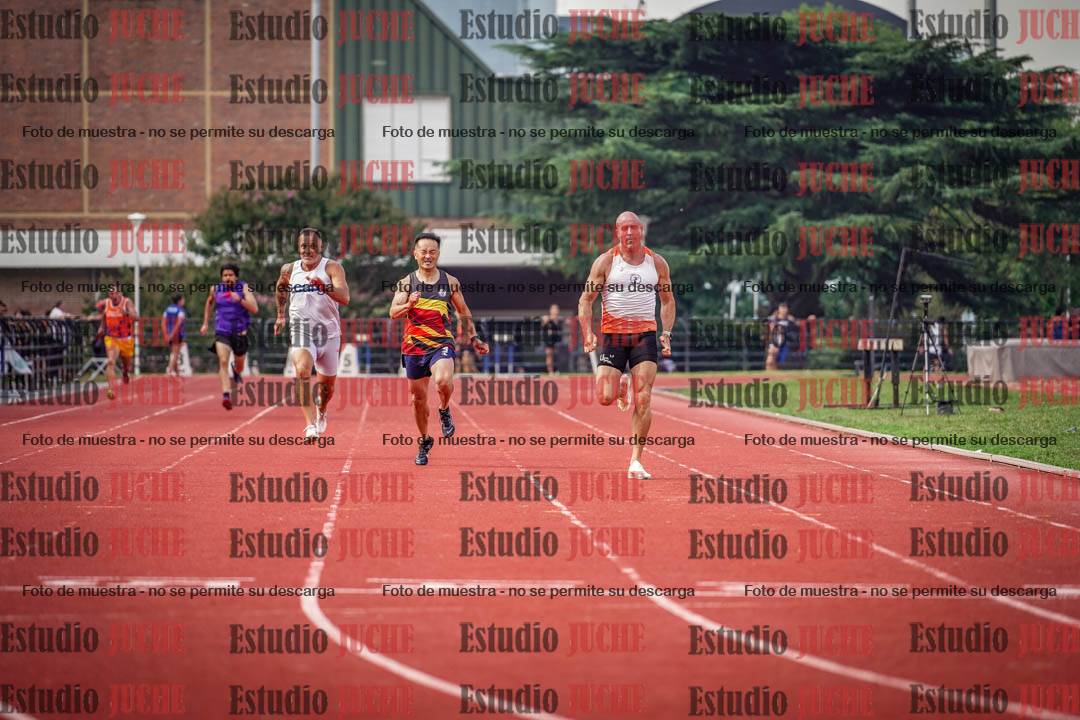 Fotos de los 200 m llanos de varones