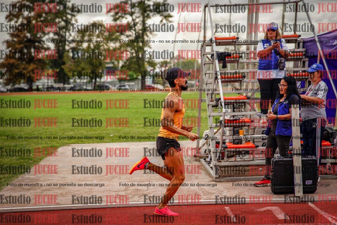 Fotos de los 800 m de varones