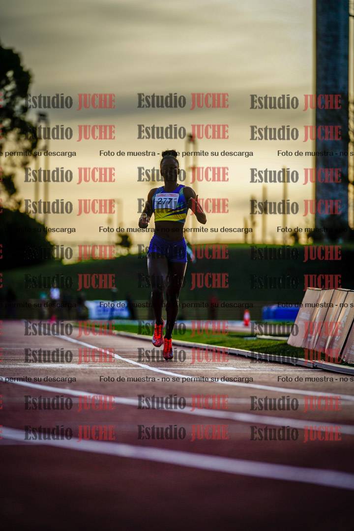 Fotos de los relevos 4x400 m de mujeres