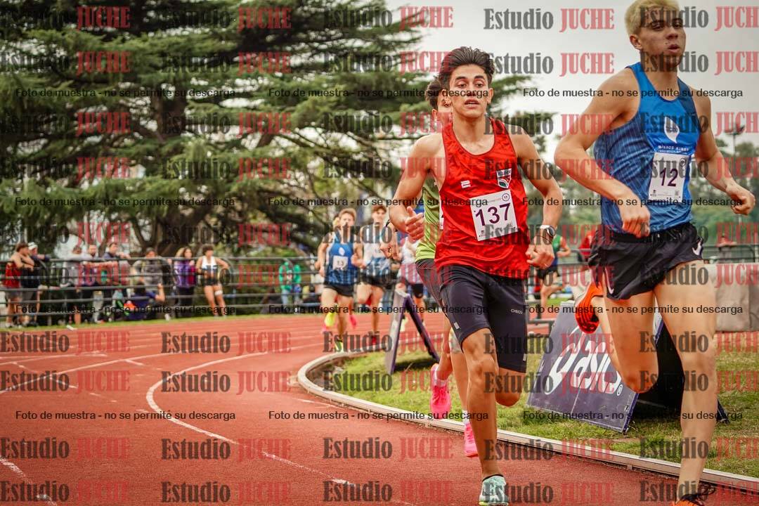 Fotos de los 1500 m llanos de varones
