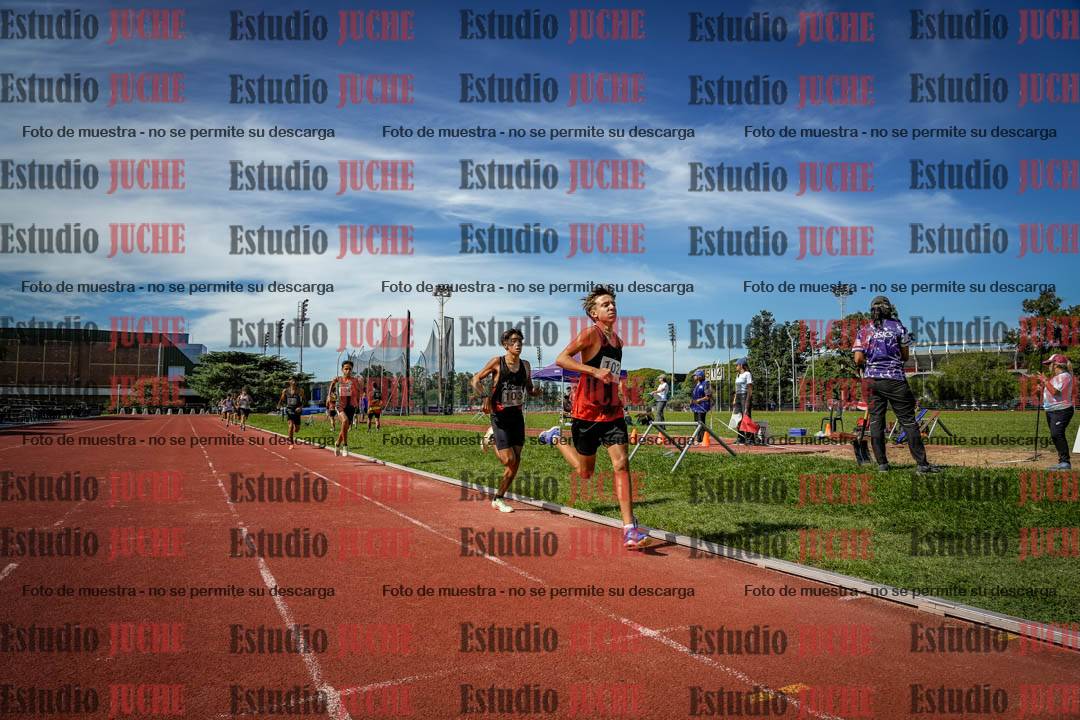Fotos de los 600 m de varones