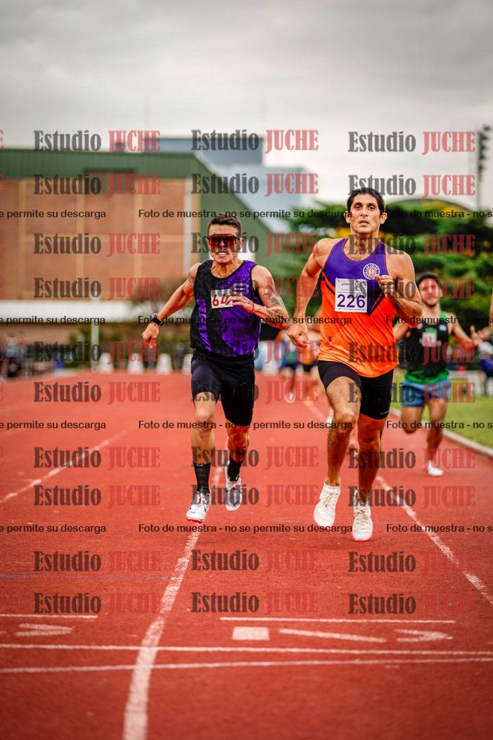 Fotos de los 800 m de varones