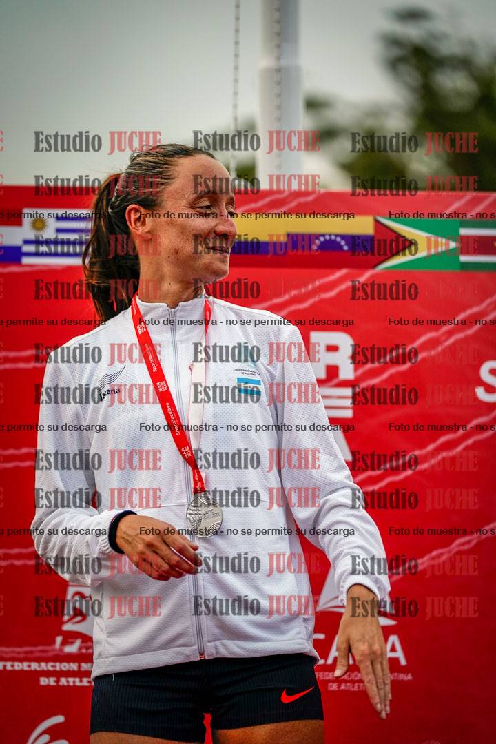 Fotos de algunos extras y podios del día 1
