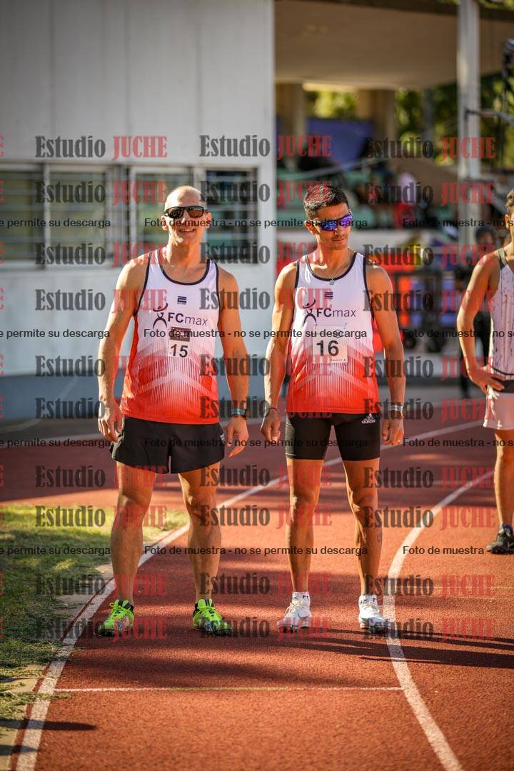 Fotos de algunos podios y extras del torneo