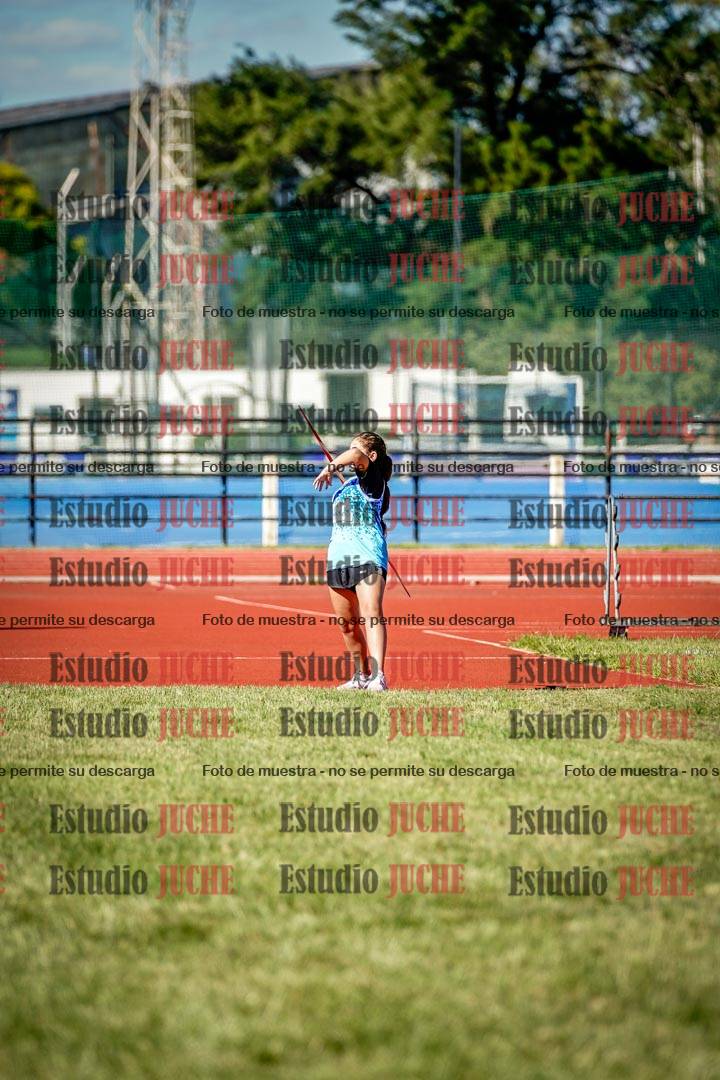Fotos del lanzamiento de jabalina de mujeres y varones  - U14