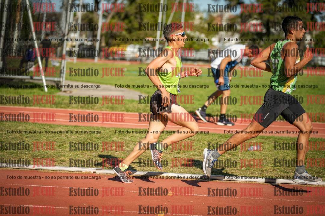 Fotos de los 5000 m llanos de varones
